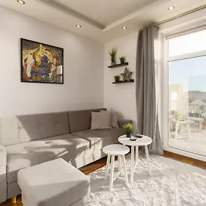 https://apartament-kolobrzeg-78-100-22.kolobrzeghotels.com